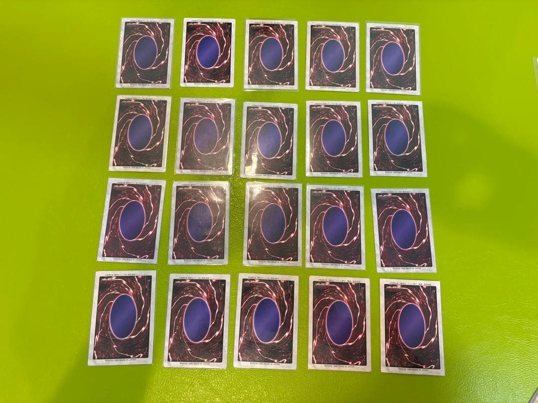 バンダイ版 遊戯王青眼の白龍Blue Eyes White Dragon含41枚