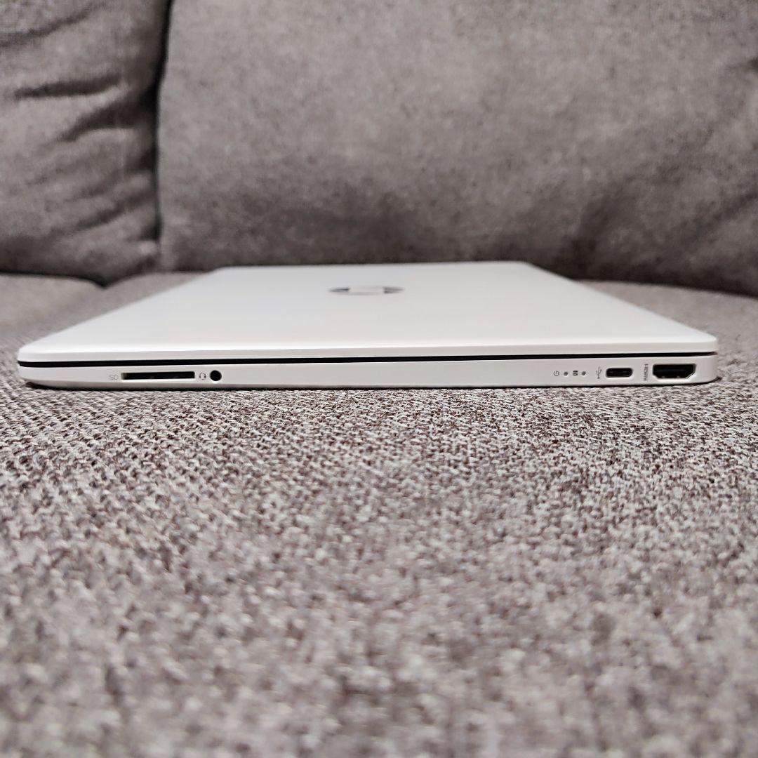 【バッテリー100%・美品】HP 15s-fq 8GB SSD256GB