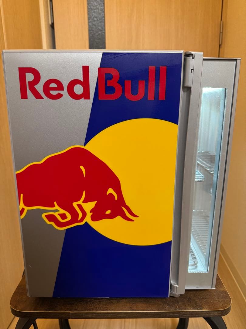 【美品】Redbull レッドブル冷蔵庫 Baby Cooler 2020