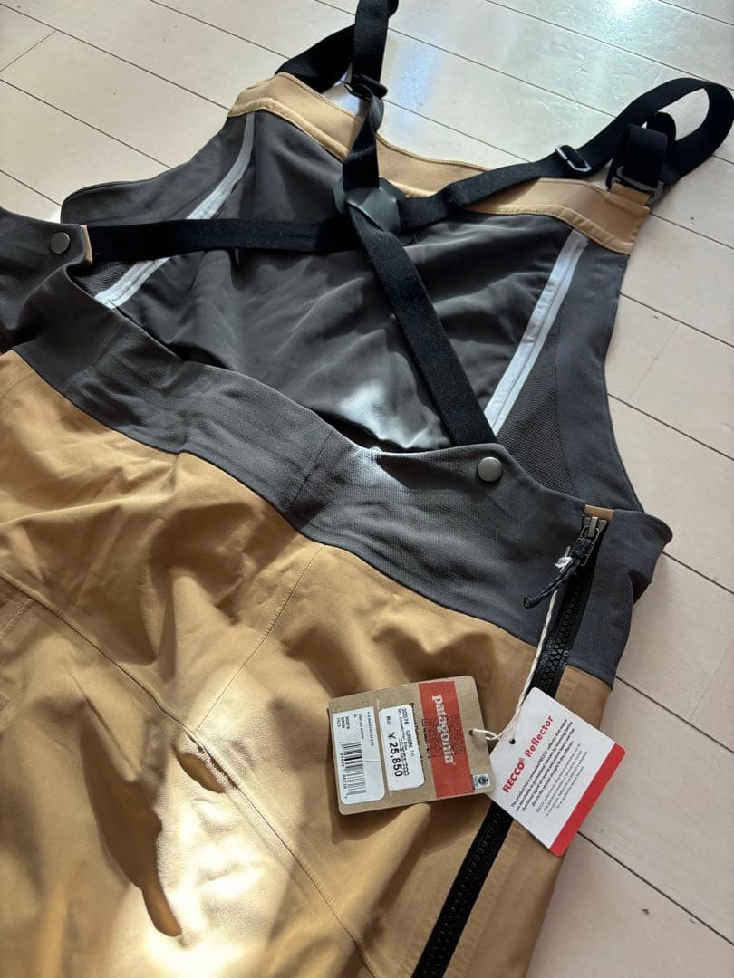 パタゴニア　スノードリフター・ビブ　XL 新品未使用　スキー　スノーボード