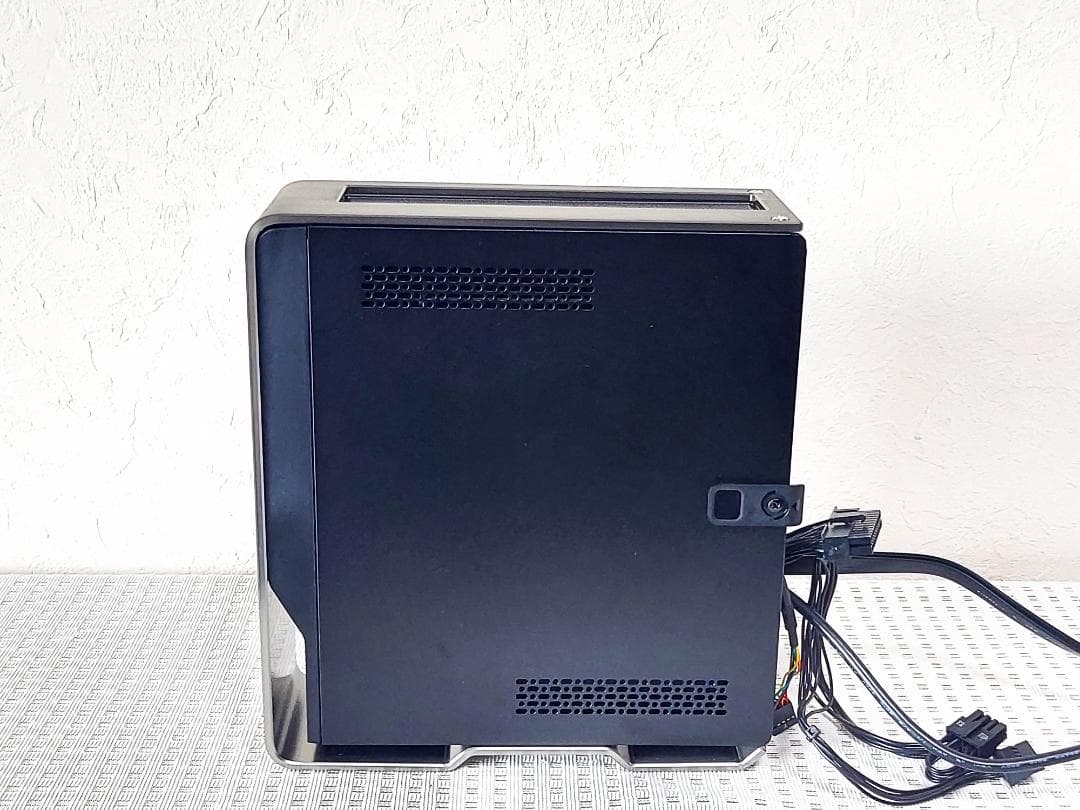 InWin Mini-ITXケース Chopin MAX 最上位モデル