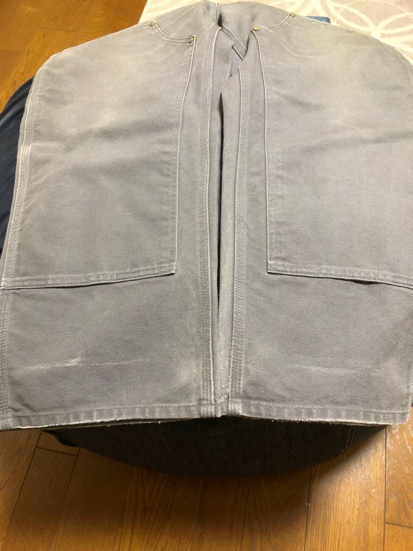 とら Carharttダブルニー グレー