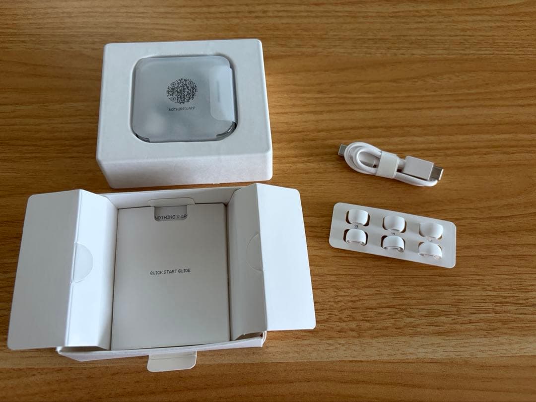 NOTHING Ear (3) ワイヤレスイヤホン ホワイト