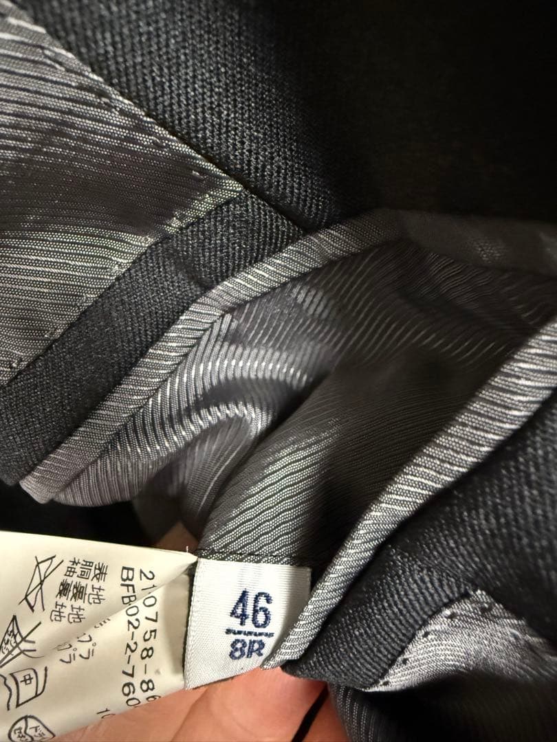 m*2様 BEAMS F ダークグレー スーツ 46 (8R)