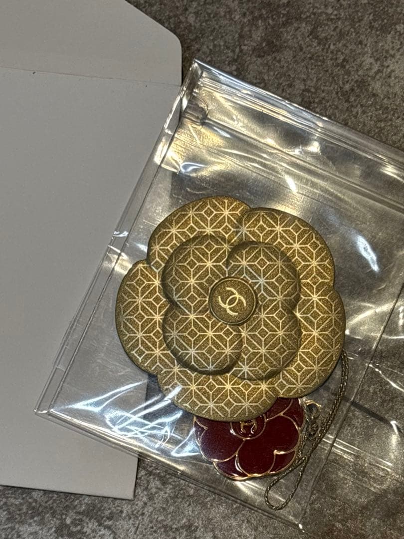 CHANEL ノベルティ ブラックレザーショルダーバッグ