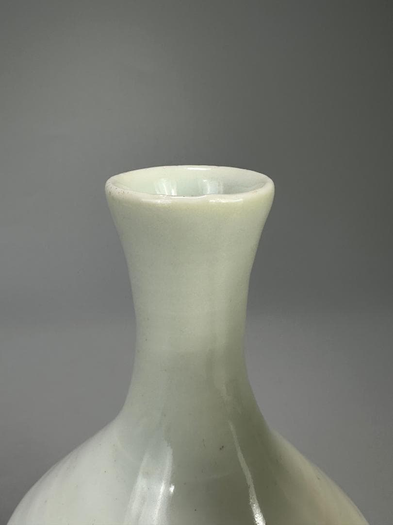 日本美術　古伊万里　白磁　面取徳利　李朝風　時代花瓶　美品　朝鮮半島古美術