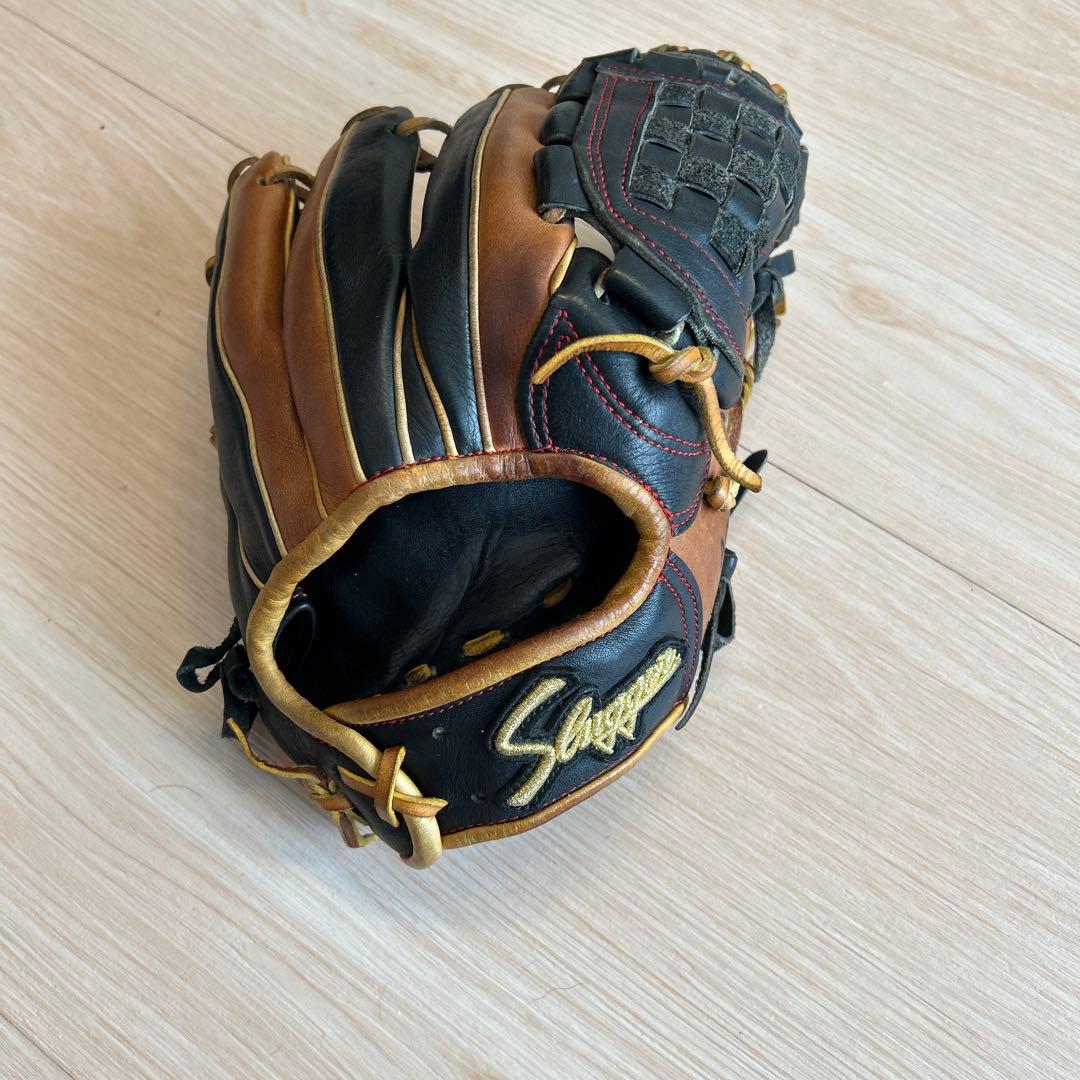 Slugger 軟式グローブ ブラウン/ブラック