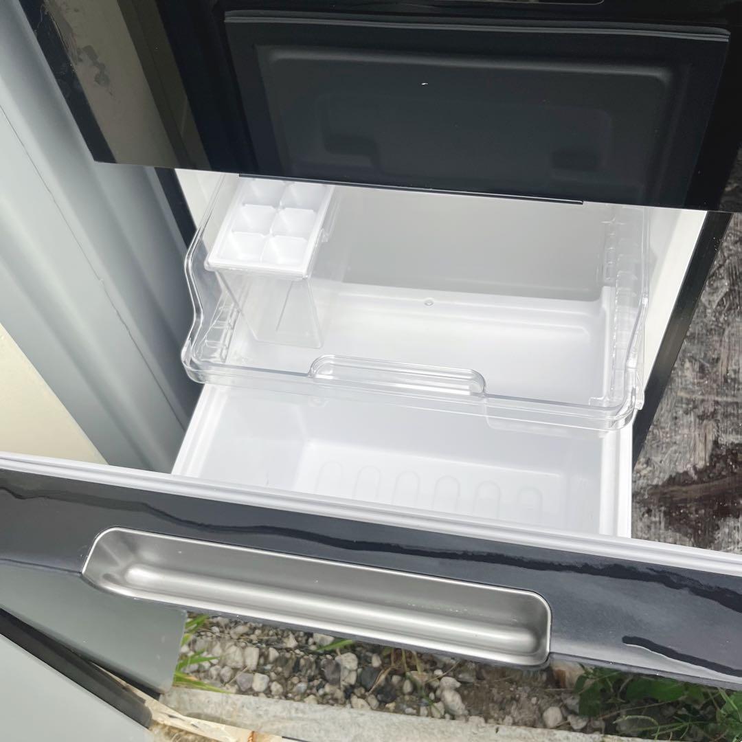 57取付無料！SHARPプラズマクラスター搭載スタイリッシュブラック冷蔵庫！