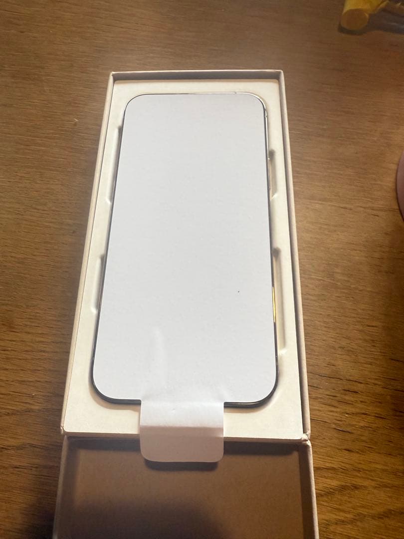 雪*様 Apple iPhone 12 Pro ゴールド 本体　256G アップ