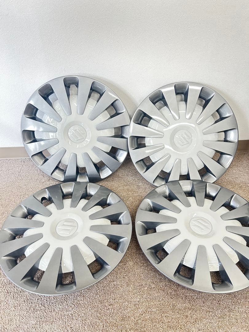 ワゴンRスマイル14インチ シルバー ホイールカバー 4枚セット