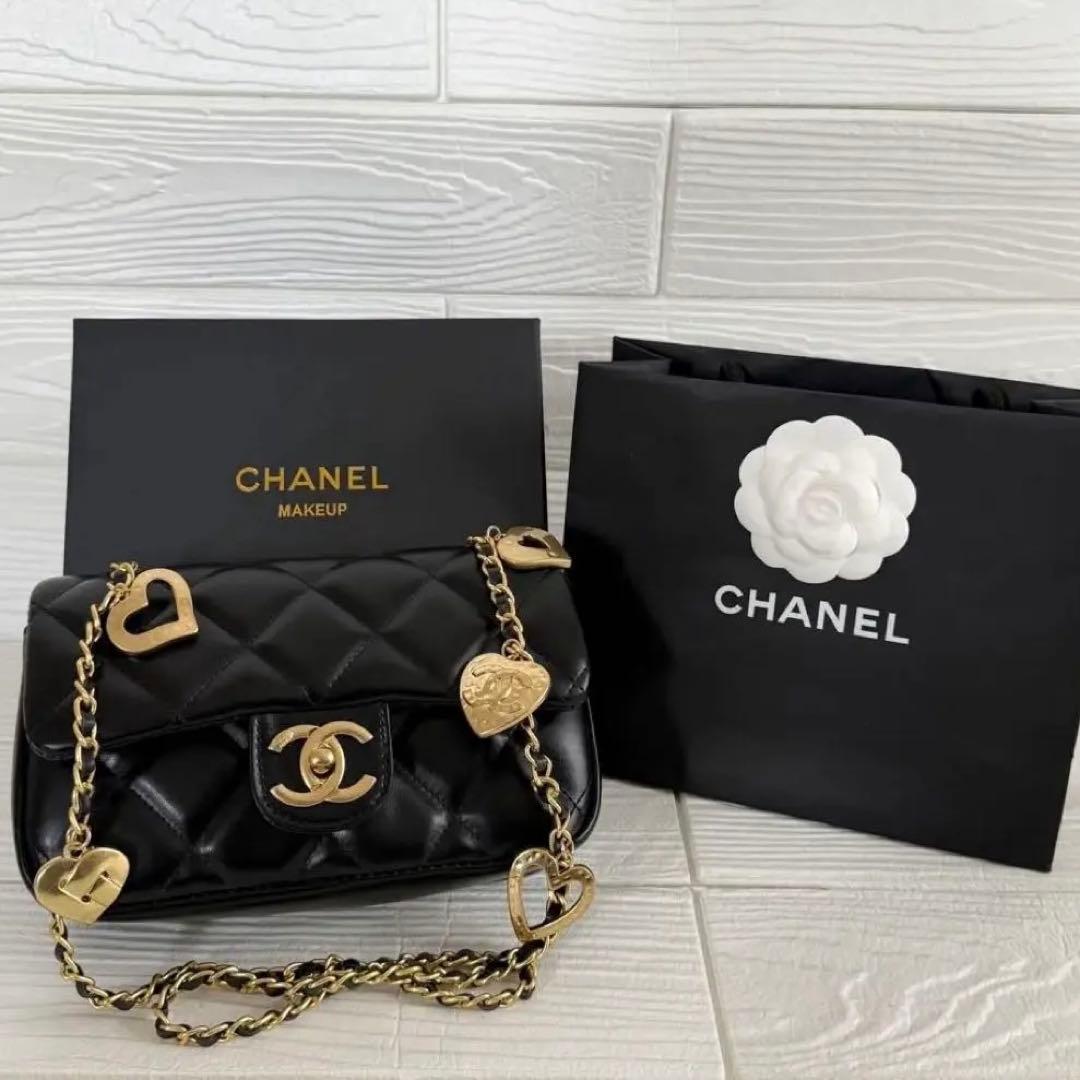 シャネル　CHANEL ハートチェーン　バッグ　ノベルティ
