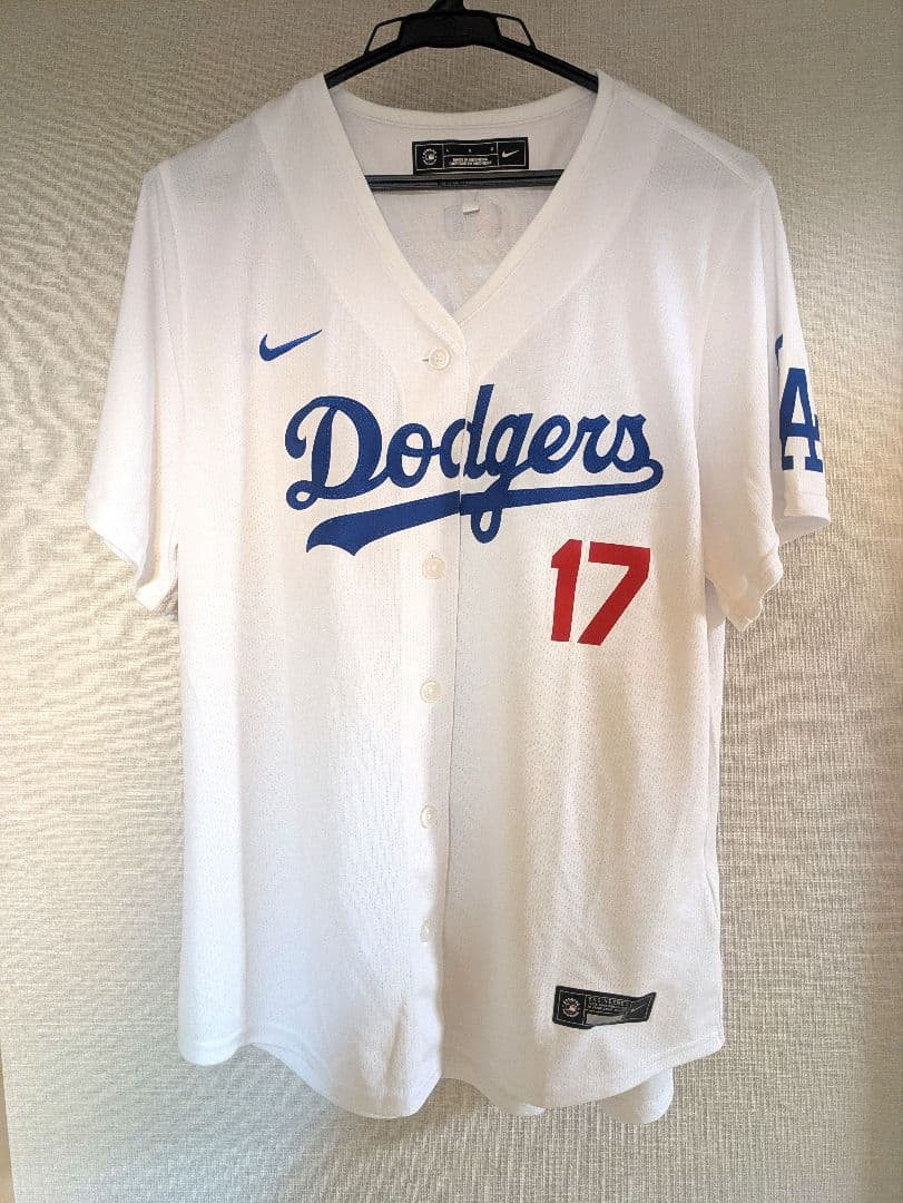 ドジャース　ユニフォーム　大谷翔平