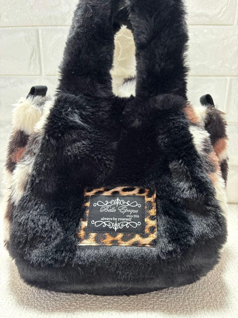 さ*ー様 コヤンイサムチョン　ハンドメイド　ファーバッグ　サンダーちゃん　ヒョウ