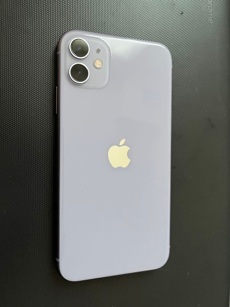 iPhone11 64GB SIMフリー 付属品未使用 フィルム新品　ケース付き