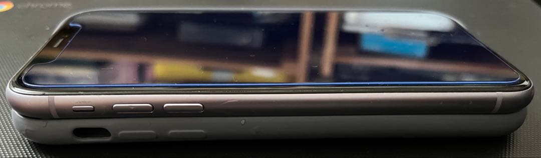 iPhone11 64GB SIMフリー 付属品未使用 フィルム新品　ケース付き