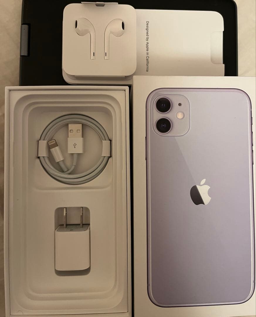 iPhone11 64GB SIMフリー 付属品未使用 フィルム新品　ケース付き