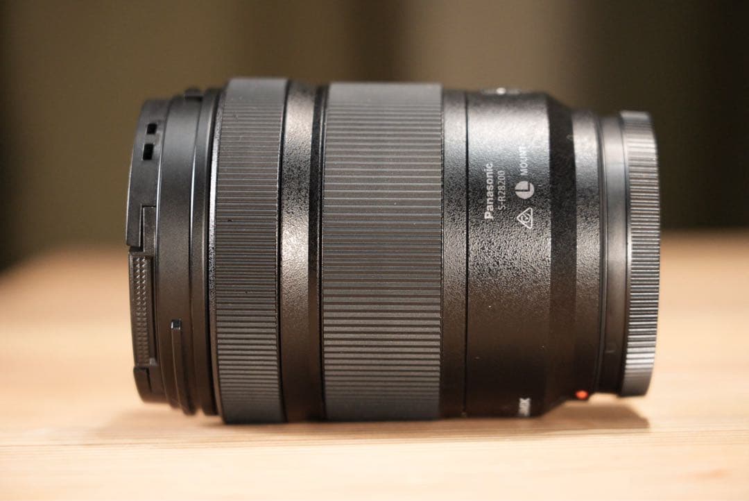 LUMIX S 28-200 F4-7.1 MACRO O.I.S. Lマウント
