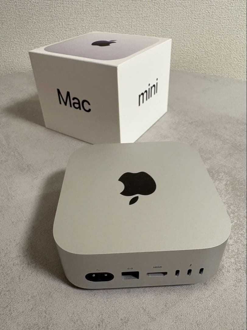 Mac mini Apple M4チップ 24GBメモリ 512GB