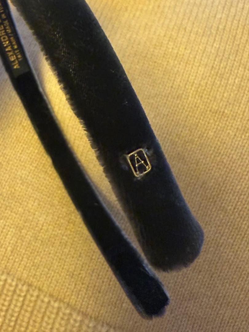 アレクサンドルドゥパリ　カチューシャ　ベロア　べっ甲柄