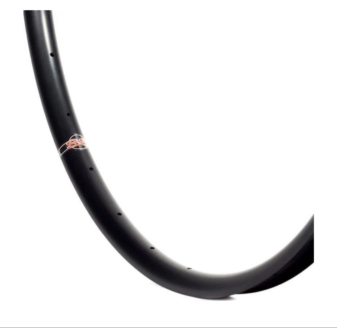 セット　27.5 velocity blunt ssリム