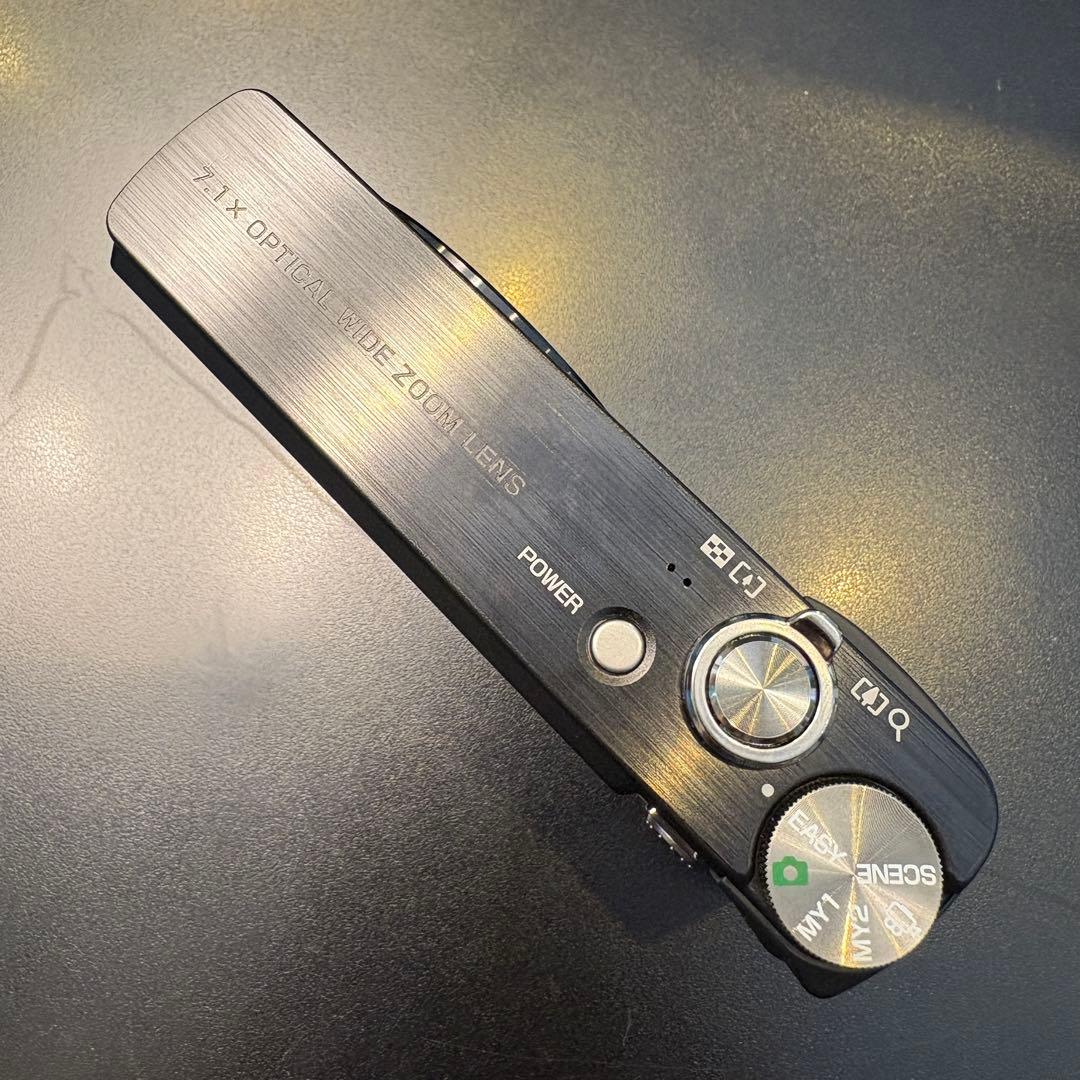 美品　RICOH R10 ブラック コンパクトデジタルカメラ