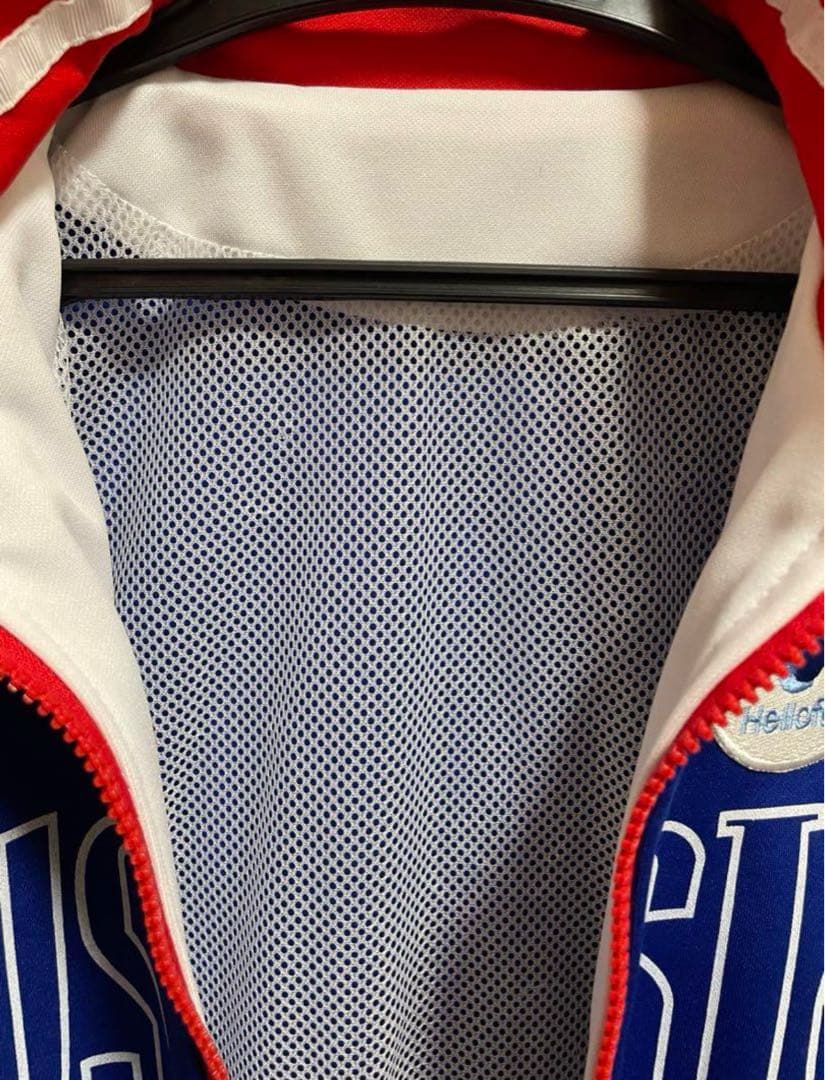 コミックランド製 ユーリ!!! on ice ユーリ 2着 コスプレ 衣装