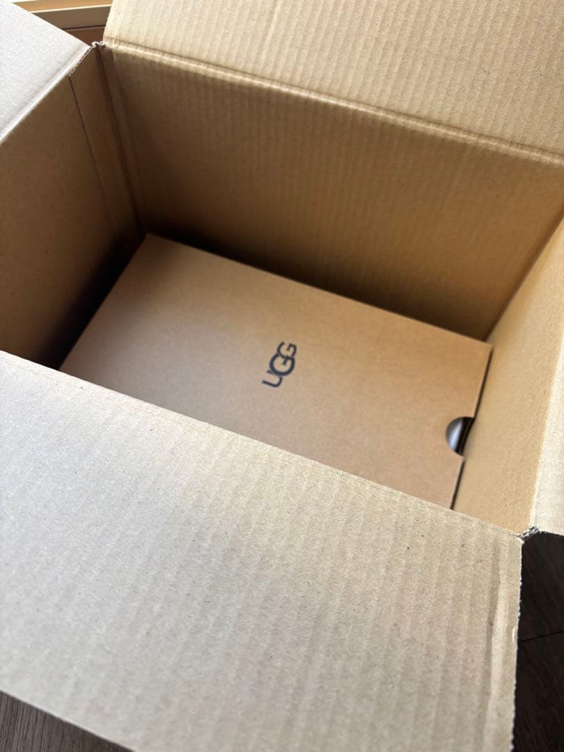 完売色　UGG ダコダ　エスプレッソ 24cm 7 アグ