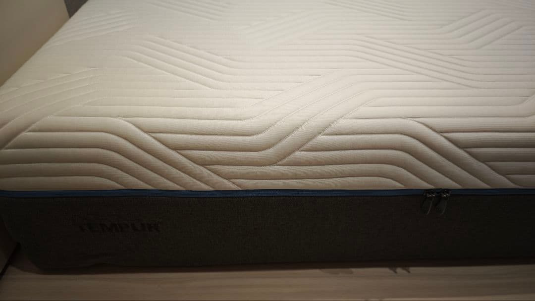 TEMPURの高級マットレス「Cloud Luxeクラウドリュクス」セミダブル