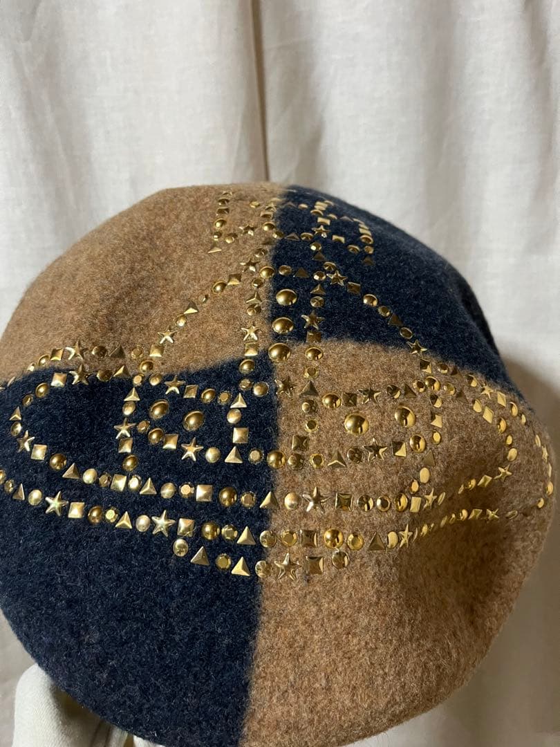 ヴィヴィアンウエストウッド ベレー帽 スタッズ