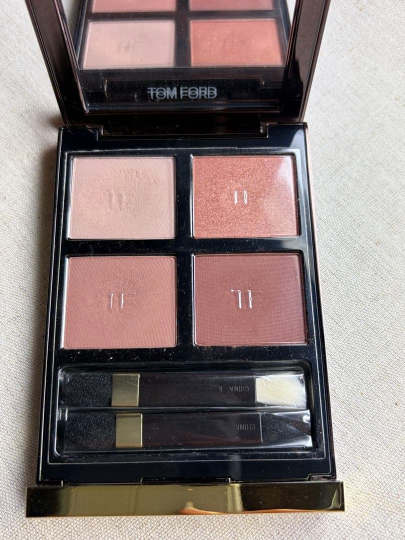 TOMFORD BEAUTYトムフォード　アイカラークォード31 スールサーブル