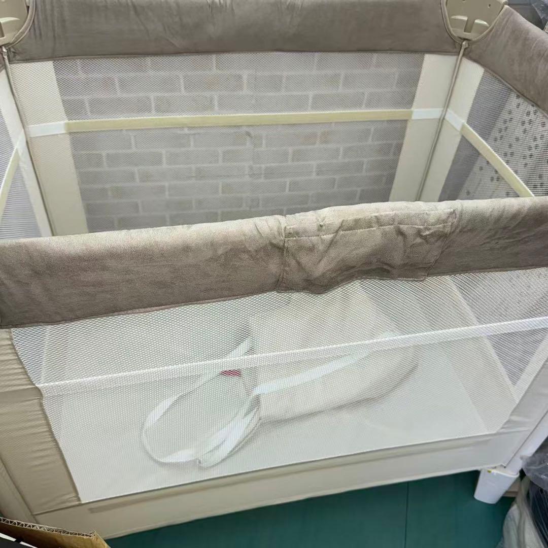 Aprica　ココネルエアープラス　アップリカ　ベビーベッド　折りたたみ