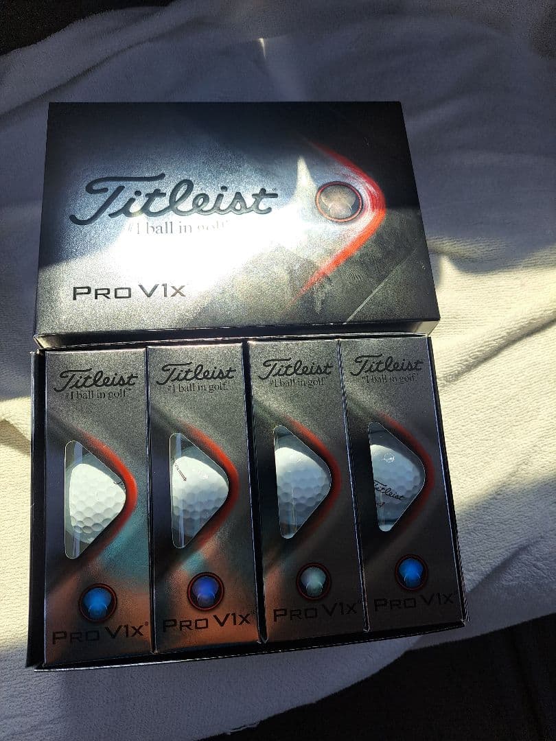 Titleist Pro V1x ゴルフボール ２ダース