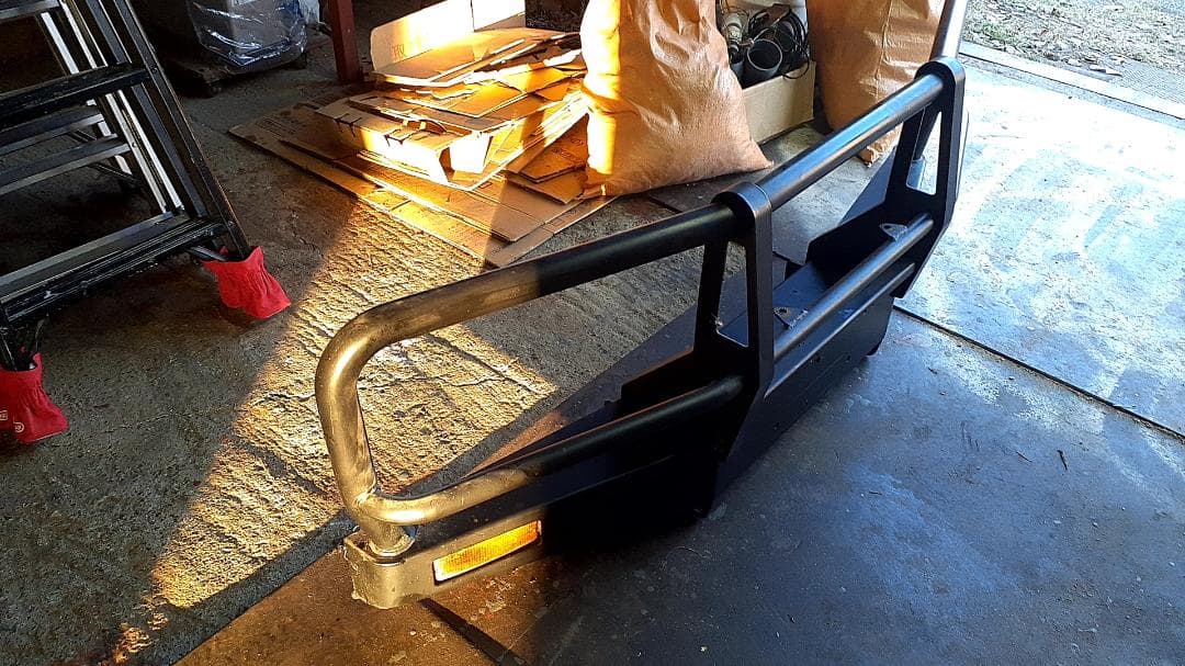 値引き　ランドクルーザー70　ARB風バンパー　ナロータイプ