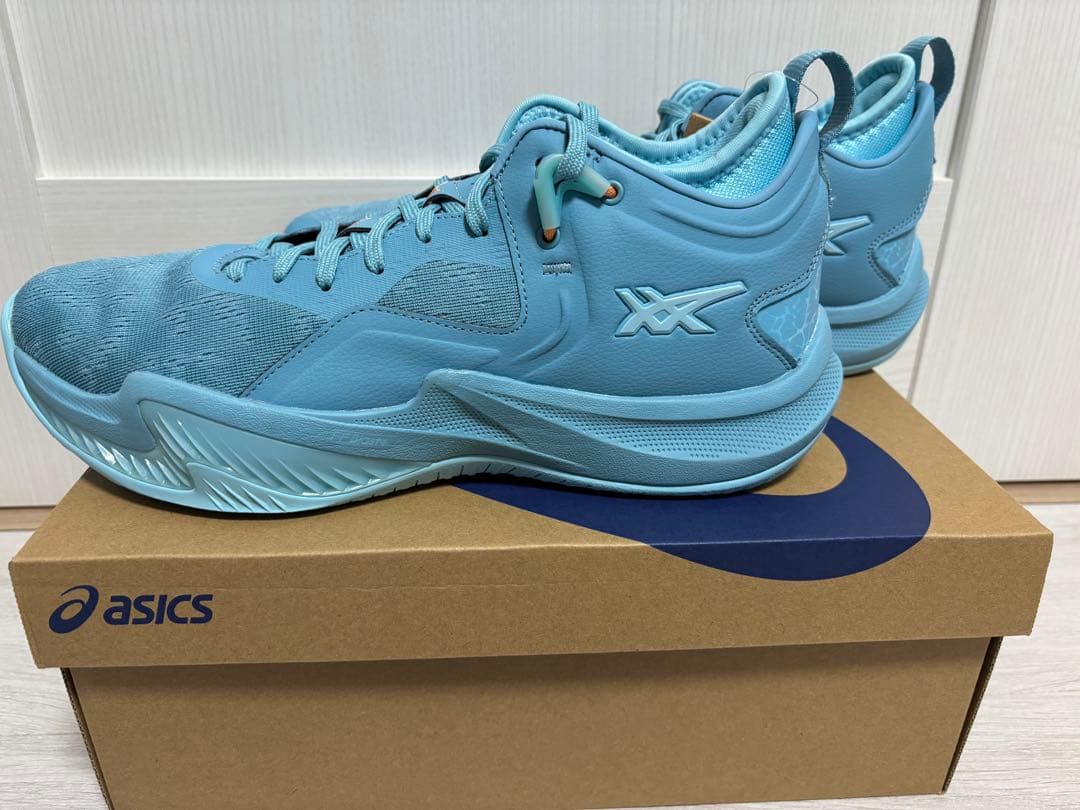 ASICS NOVA SURGE LOW 2 28.0cm ライトブルー