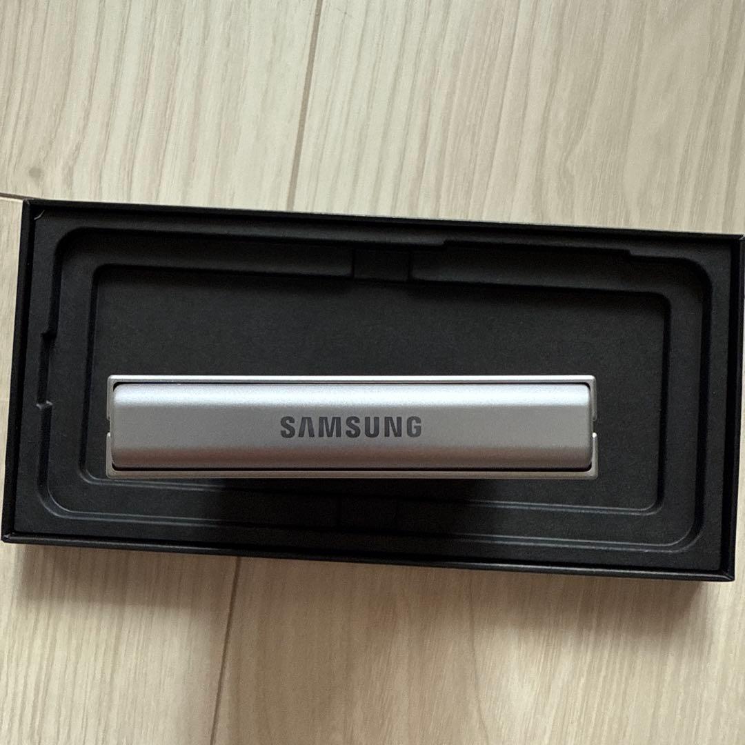 Galaxy Z Flip 6 国内版 SIMフリー 256GB シルバー