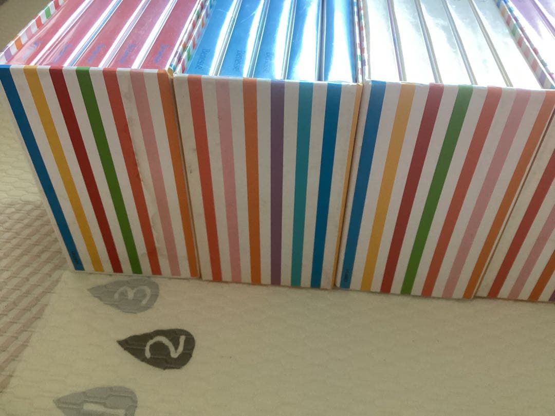 Worldwide kids DVDセットと教材