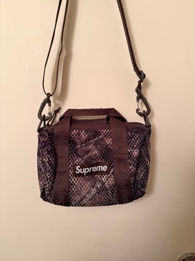 バッグ Supreme Mesh Mini Duffle Bag (25SS)