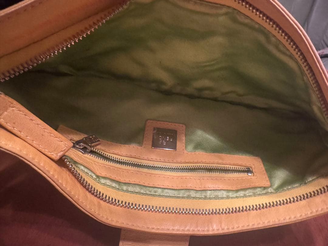 フェンディ　マンマバゲット　ズッキーノ　ショルダーバッグ