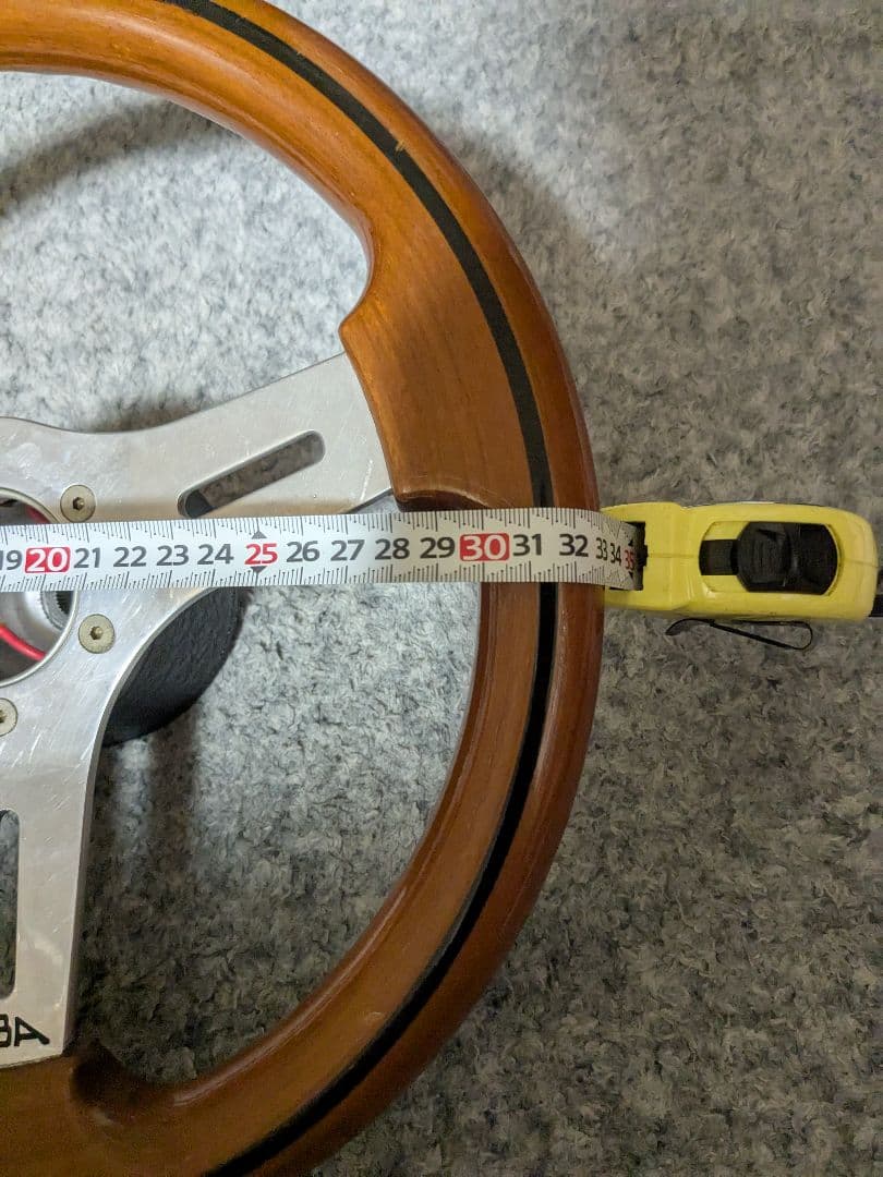 旧車　ハンドル