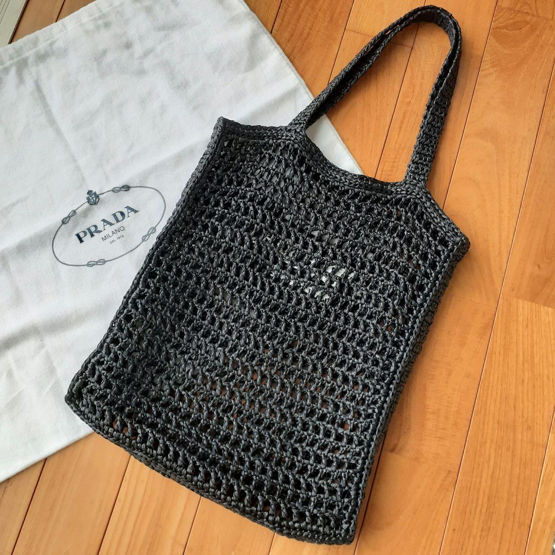 ⭐PRADA⭐　希少　美品　プラダ　ラフィア　トートバッグ　ブラック　かごバッグ