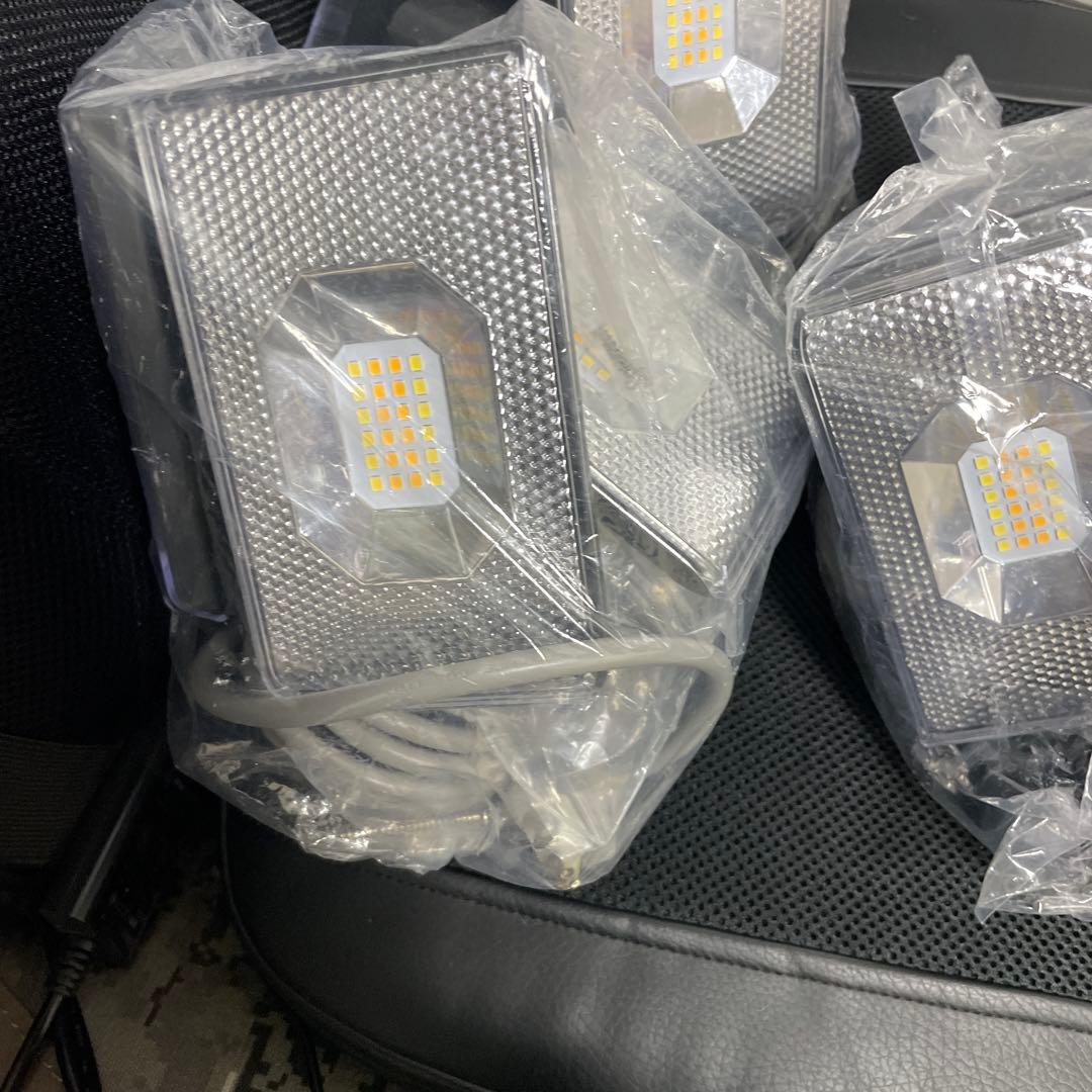 ムサシセンサーライトまとめ売り×3台