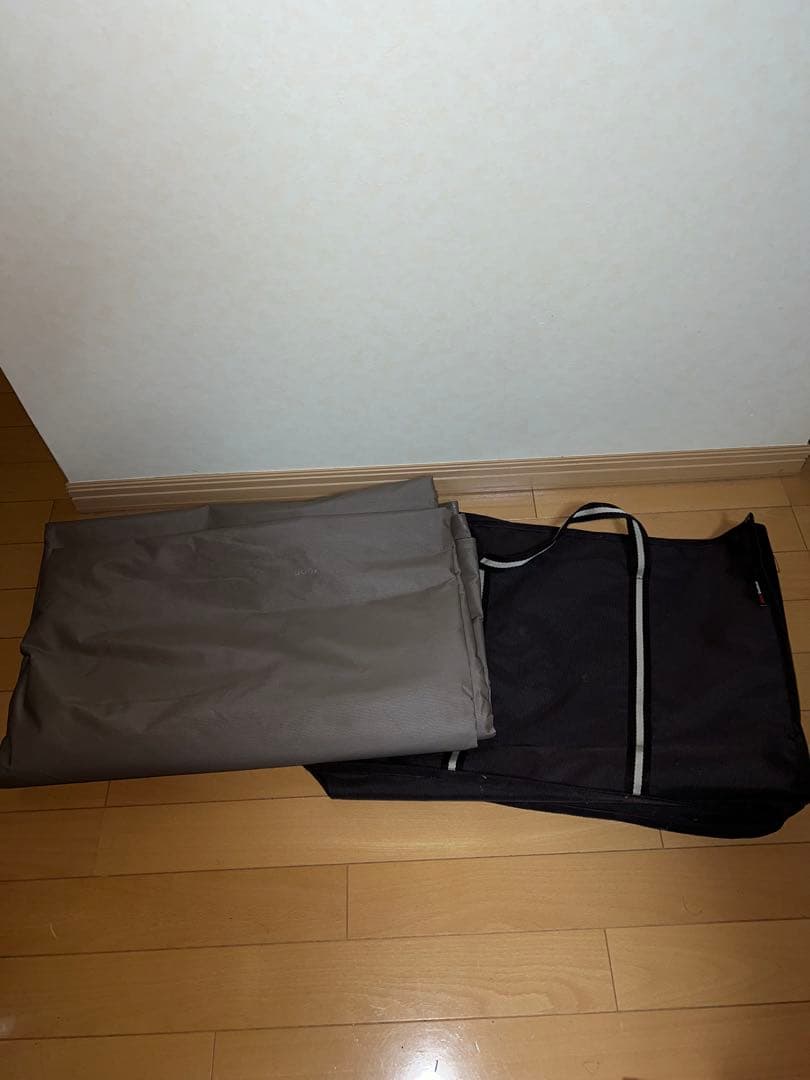 カーカムス　グランドシート