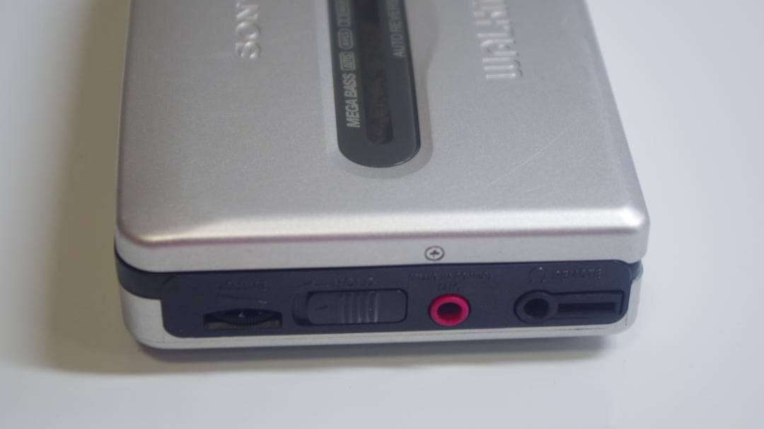 B0661 SONY WALKMAN カセットウォークマン WM-GX655