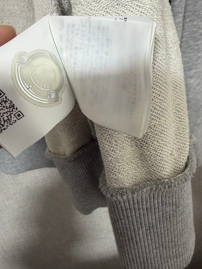 モンクレール　14A パーカー グレー