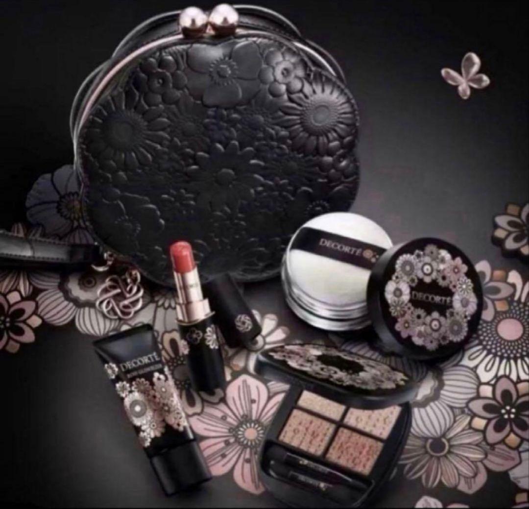 コスメデコルテ　エターナルブルームクリスマスコフレ2025