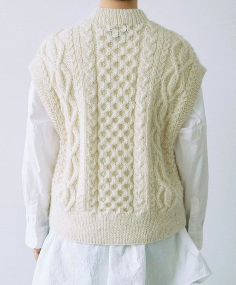 yuni ハンドニットベスト