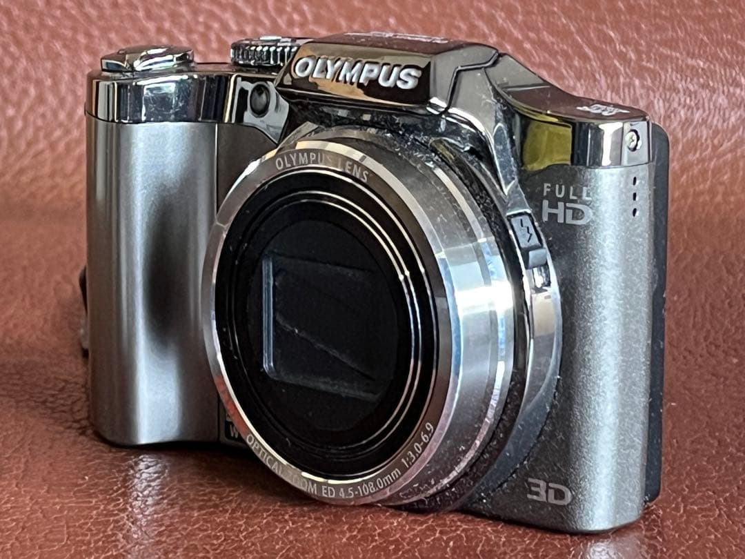 ＯＬＹＭＰＵＳ　デジタルカメラ　ＳＺ－３０ＭＲ　２４倍ズーム　オリンパス
