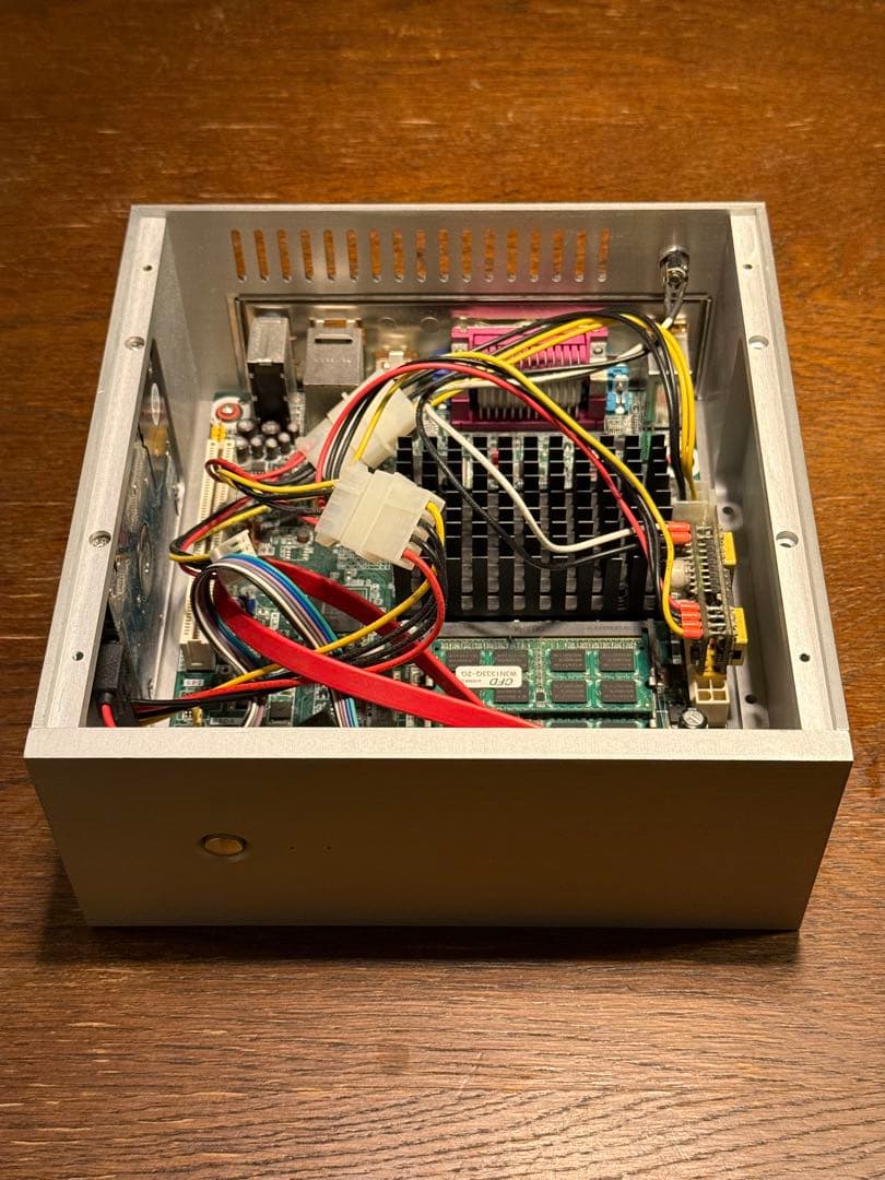 アルミケース　ミニPC