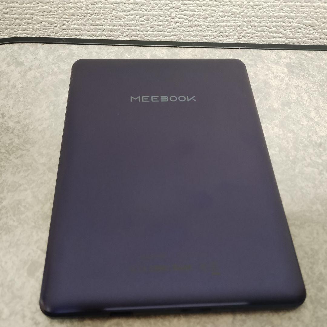 Meebook M6 ケース付きです。