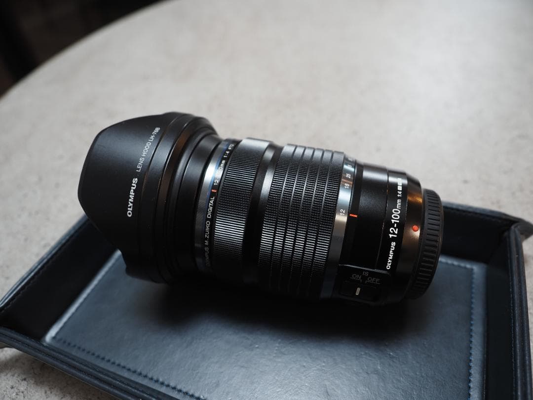 美品 オリンパス 12-100mm F4.0 IS PRO